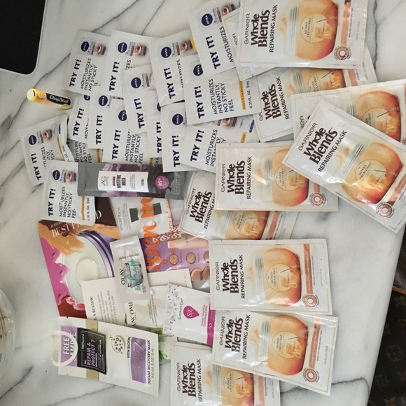 Beauty sample pack - Picture 2 of 8